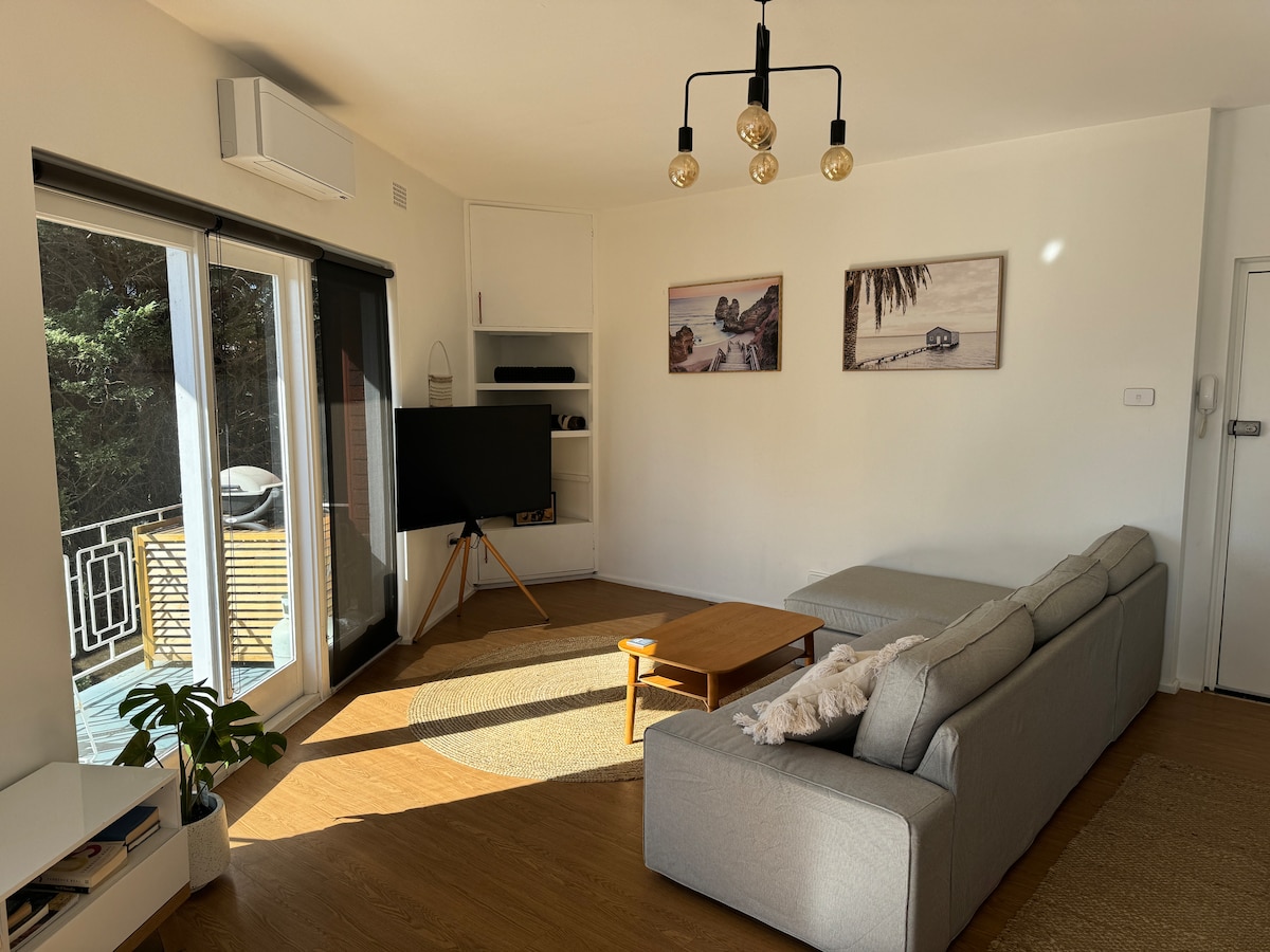 Top performing Airbnb: Ocean views in Wollongong