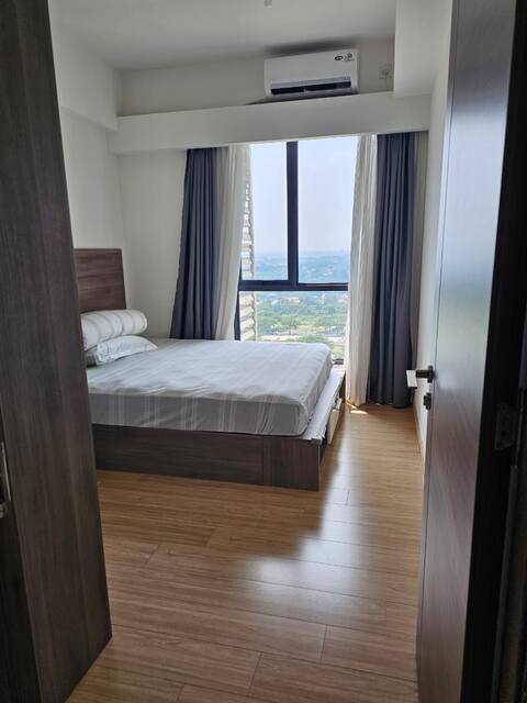 Family-friendly 2BR apartment near AEON mall BSD
