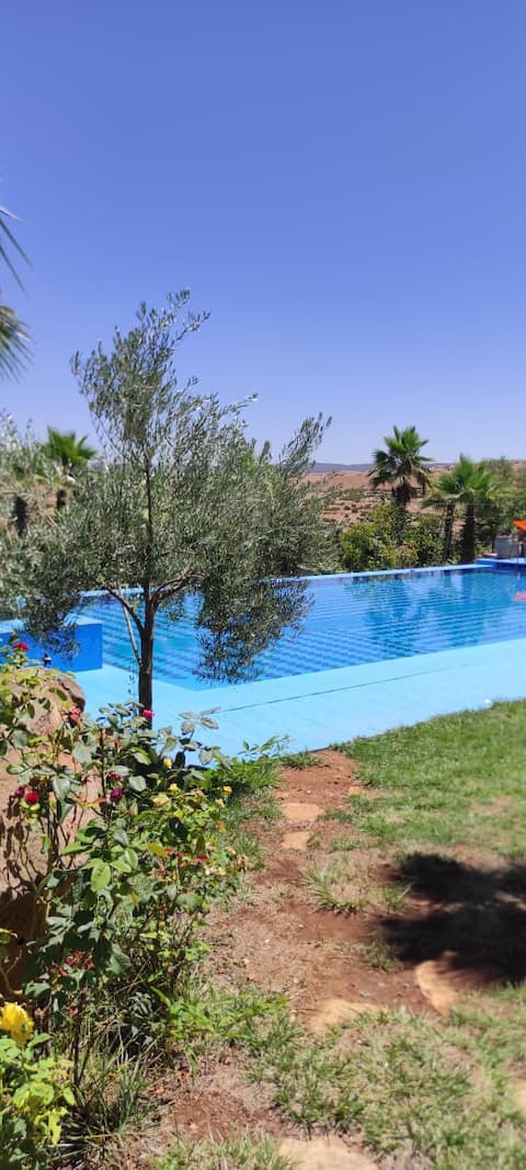 villa de luxe avec Piscine
