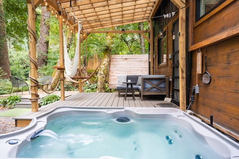 2 x Cabins in Nature by River w/TWO Hot Tubs!