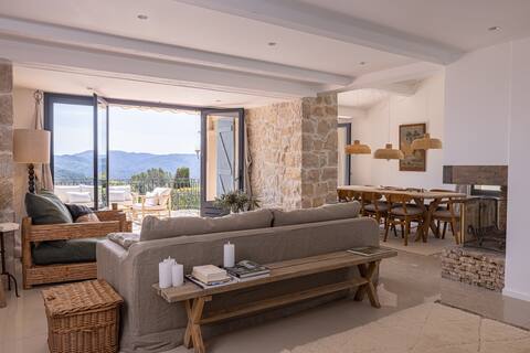 Secluded holiday oasis