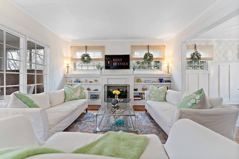 "The Broadway Hideaway" by Roxy Rentals