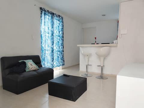 House with 2 bedrooms with WiFi and Air. We bill