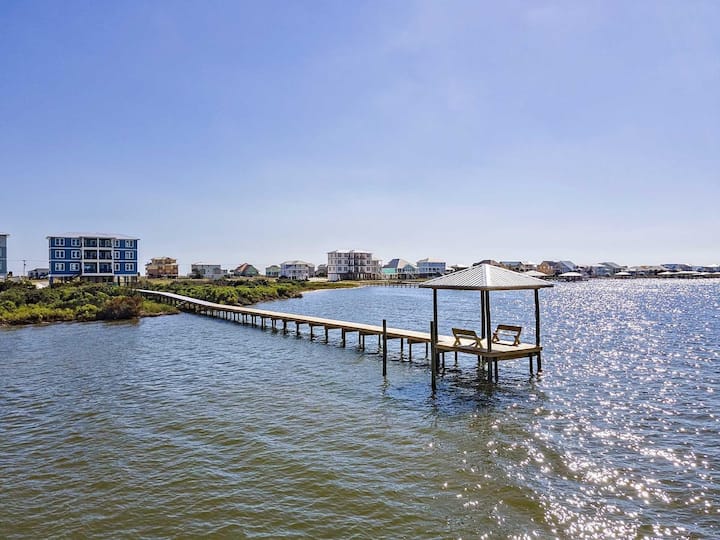 Sunset Oasis Pool And Pier 10 Bedrooms - Gulf Shores, AL