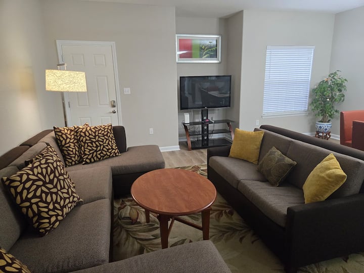 Prime Location Townhouse - Niceville, FL