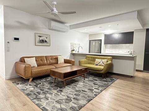 Top performing Airbnb: Luxury on Loft in Rockhampton Regional