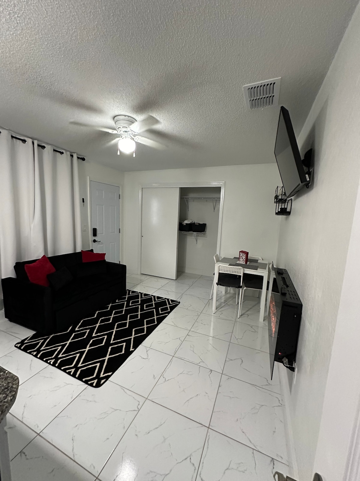 ห้องนั่งเล่น