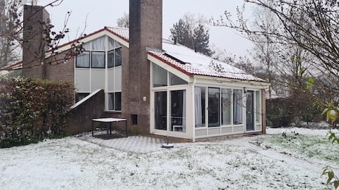 The neighbors Bergeend & Ekster