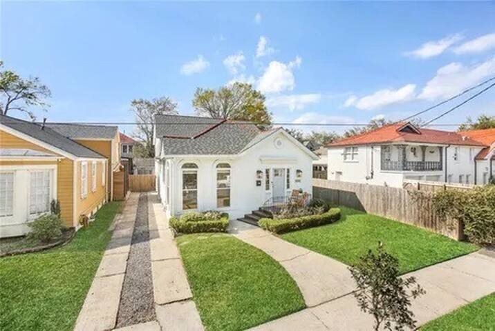 Big bright family home in the heart of New Orleans gallery image 2