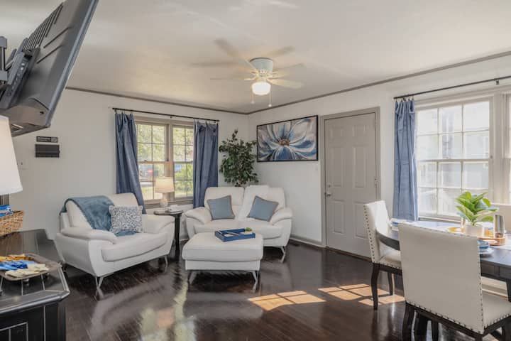 2 Bedroom Beauty With Yard, Next To Legion Field - Covington
