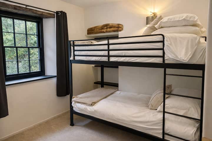 საძინებელი 3