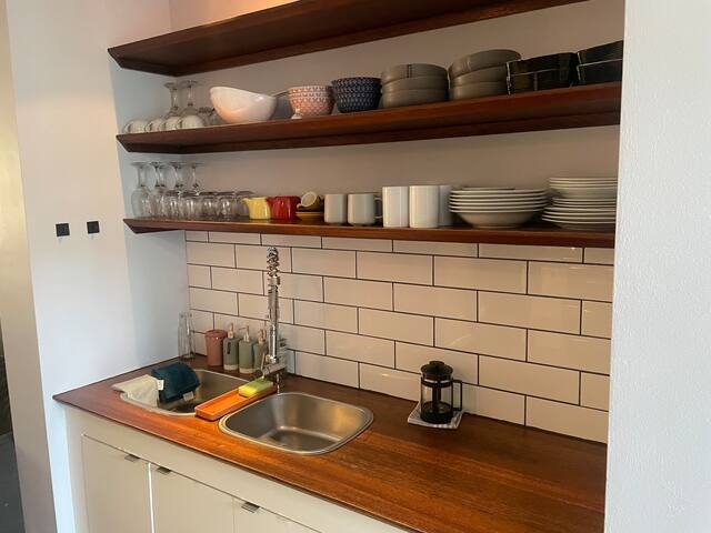 *New* Yellow Haven Bo-Kaap Cape Town Home gallery image 4