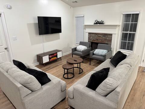 Southern Charm Oasis!