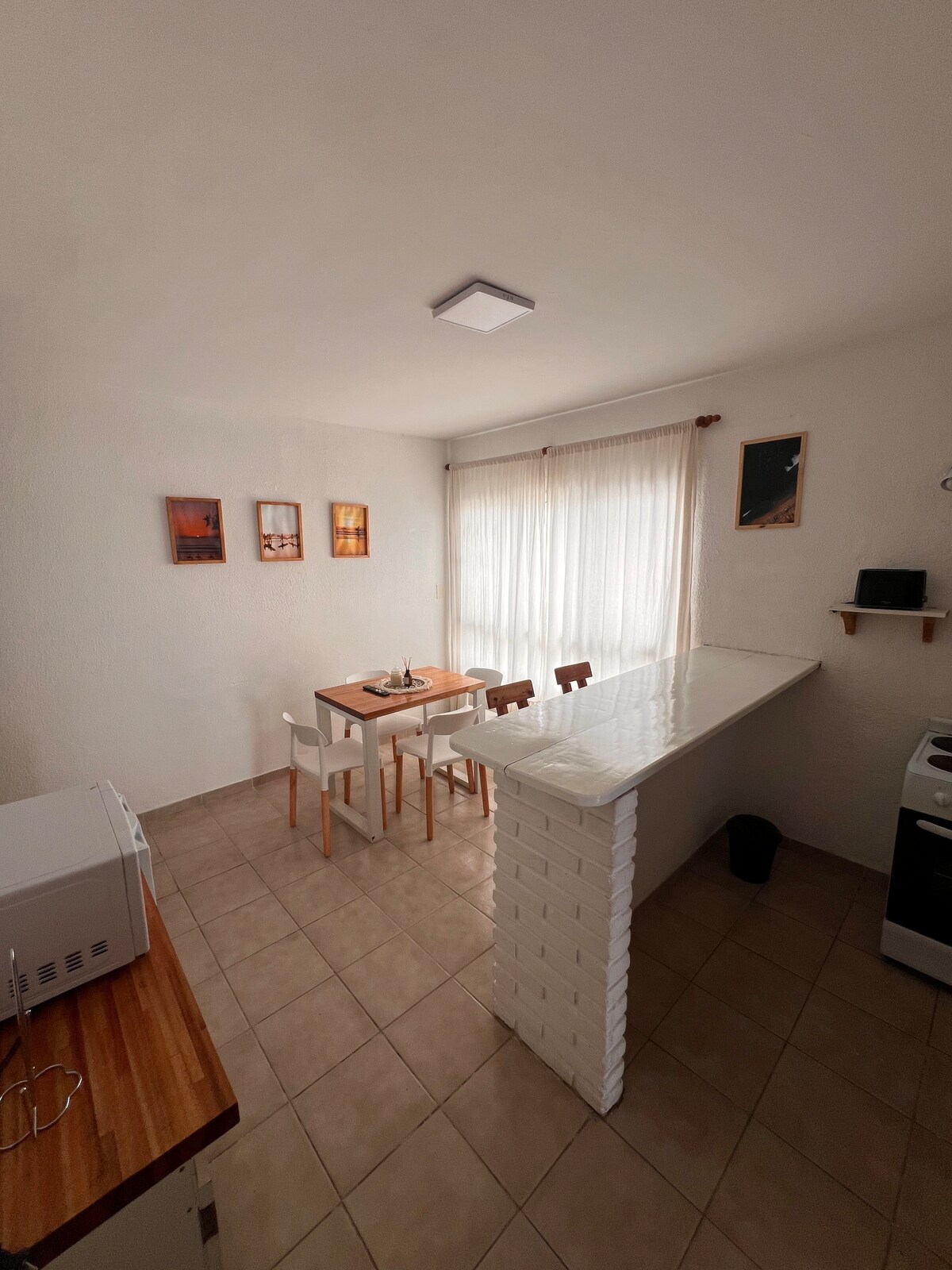 Annuncio Airbnb popolare: Oceanfront apartment for 3 people. a Miramar