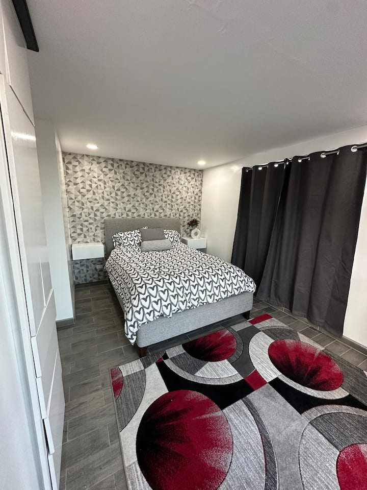 غرفة النوم 2