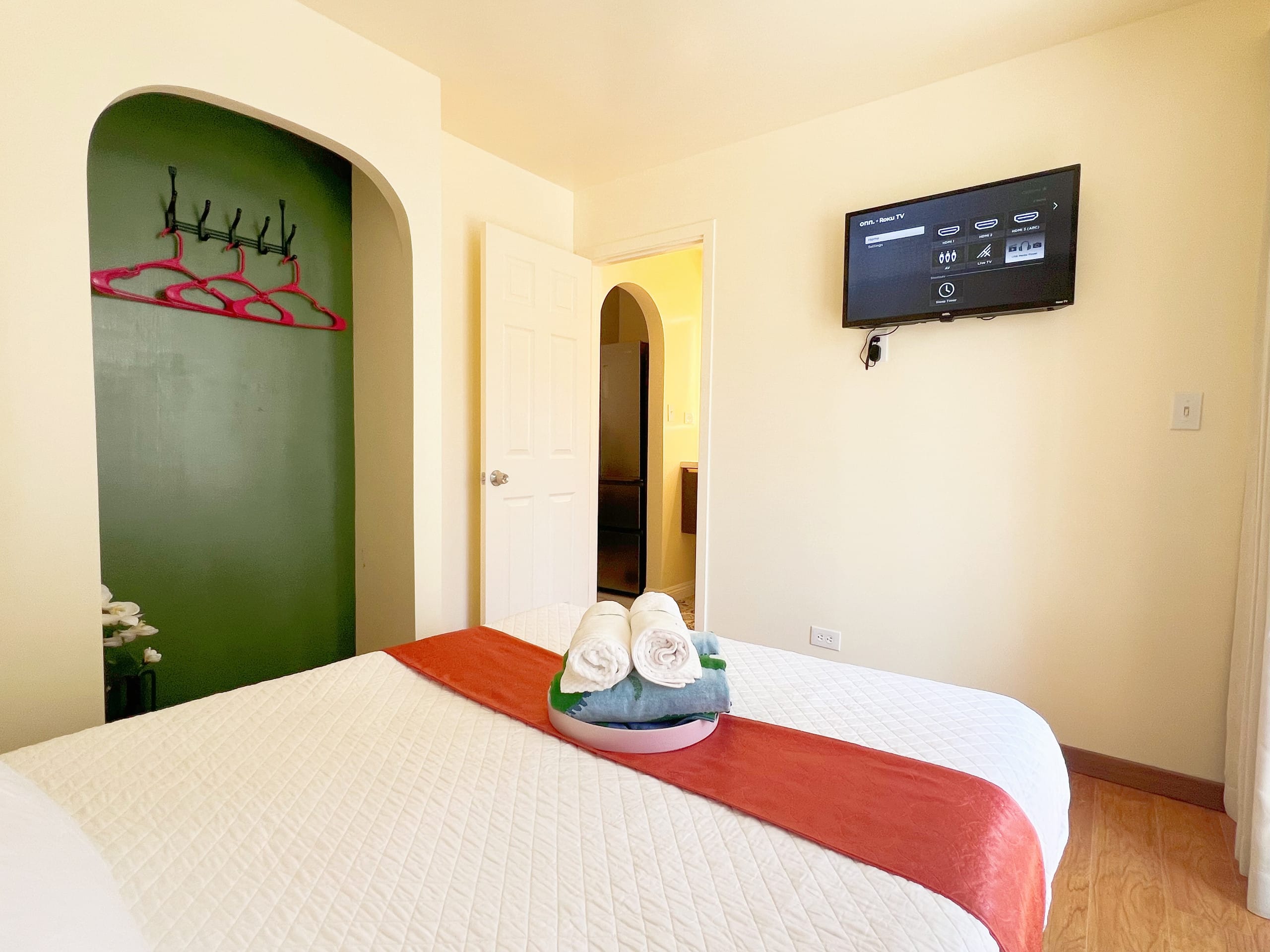 Waikiki  Legal  Apt  3b+2b-1 Free parking - Photo 19