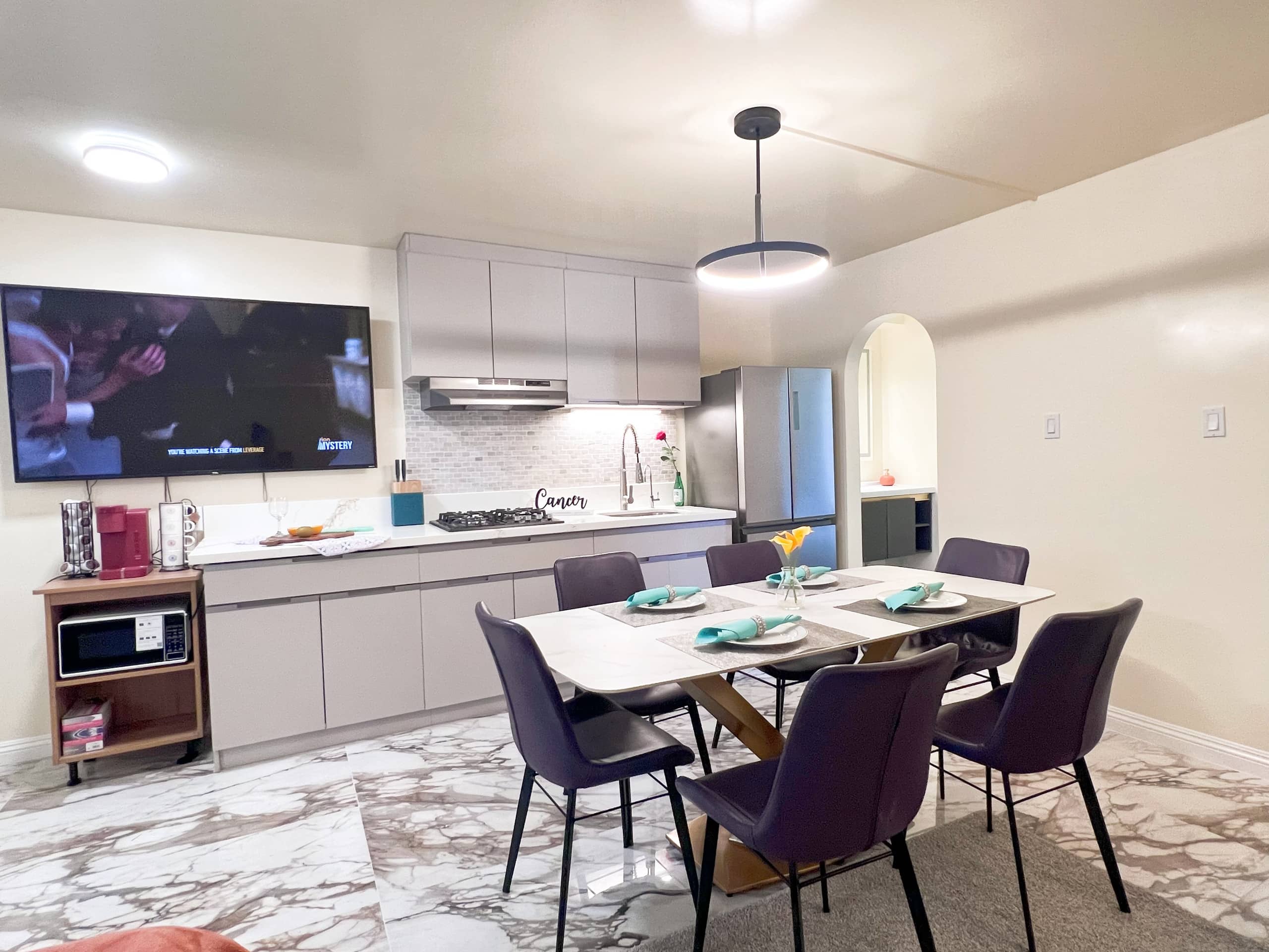 Waikiki  Legal  Apt  3b+2b-1 Free parking - Photo 6