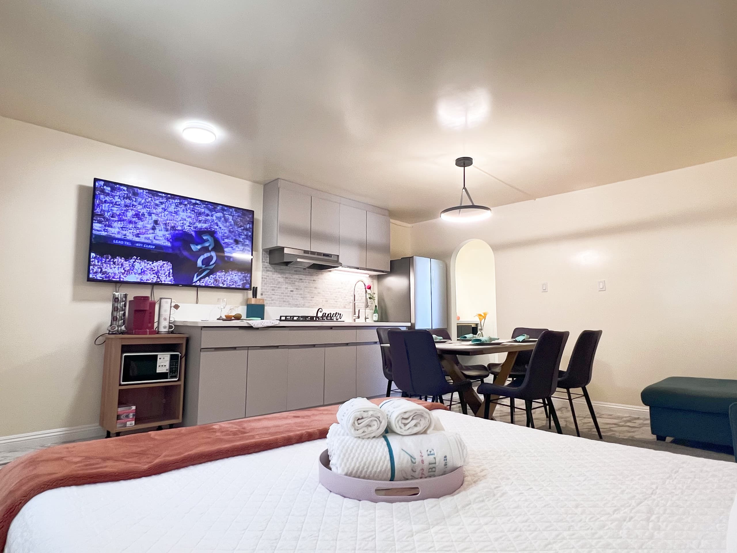 Waikiki  Legal  Apt  3b+2b-1 Free parking - Photo 18