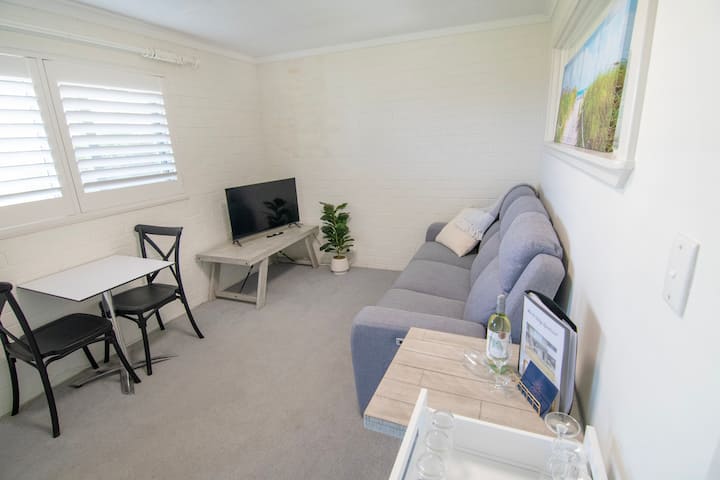 Melville Views Studio - Albany