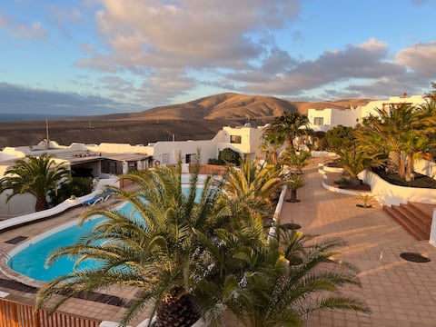 Casa Avalon