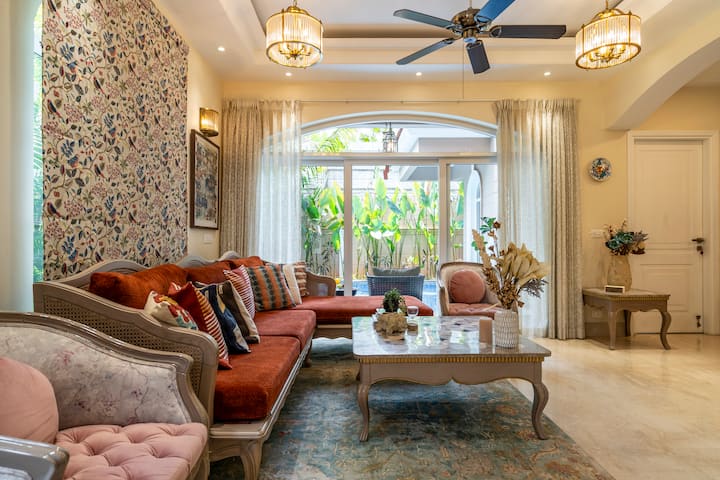 Living room image 1