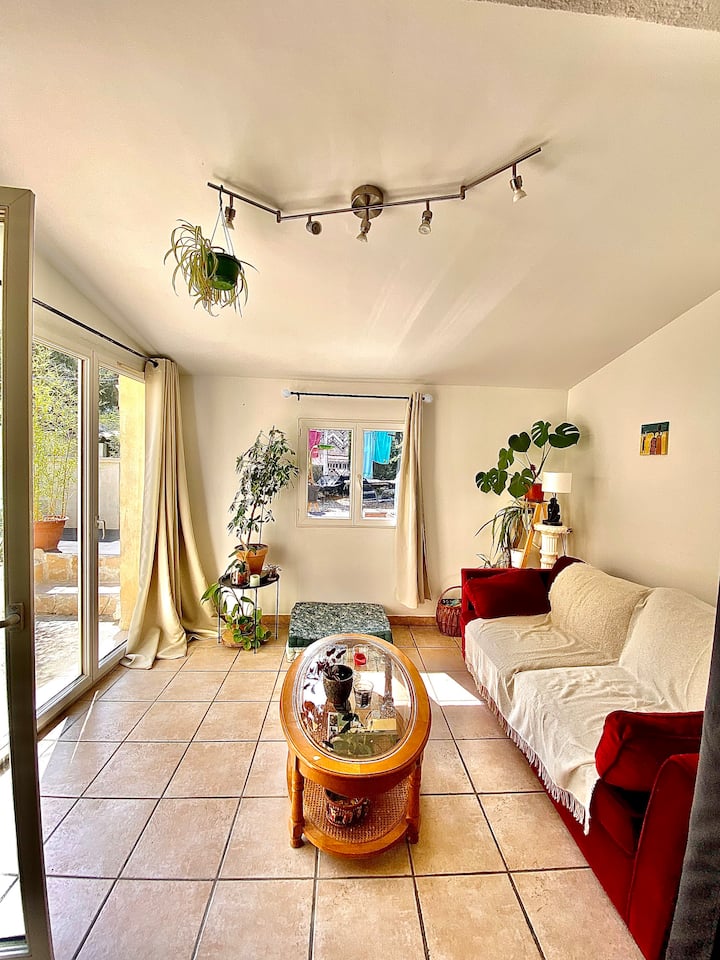Maison Clim,&nbsp;Jardin, Piscine, Wifii, Parking - Nîmes