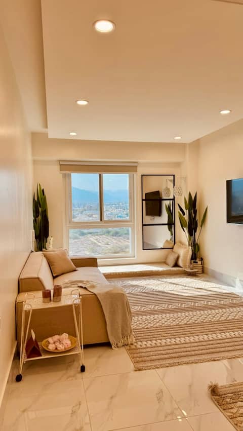 A Luxurious Apartment Near The Beach 76