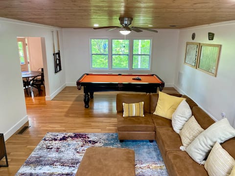 Beautiful Home in Amazing Location