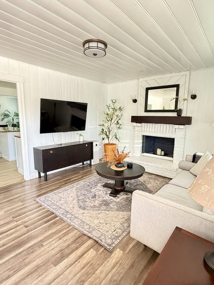 Comfortable 2-bedroom Home With Private Parking - サン・レアンドロ, CA