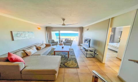 31 Bermudas Beachfront 3 bedroom
