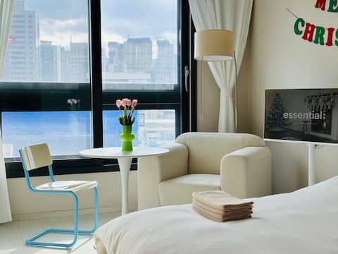 1 o'clock check-out review event [Little Suite]/Dongseong-ro, Gyo-dong, Jongno 1 minute away! Travel business trip