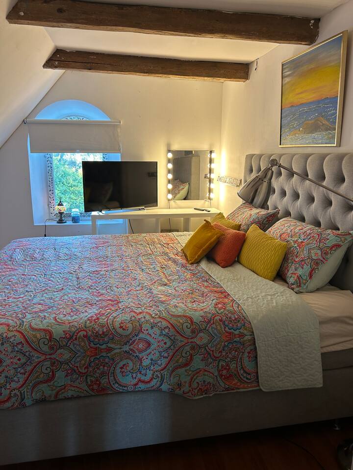 საძინებელი 4