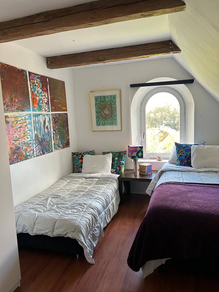 საძინებელი 1