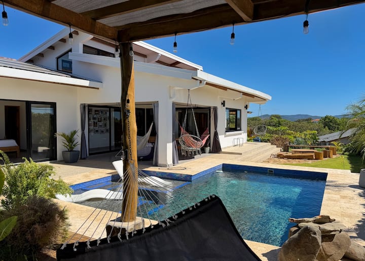 New Luxury Villa - Solar powered