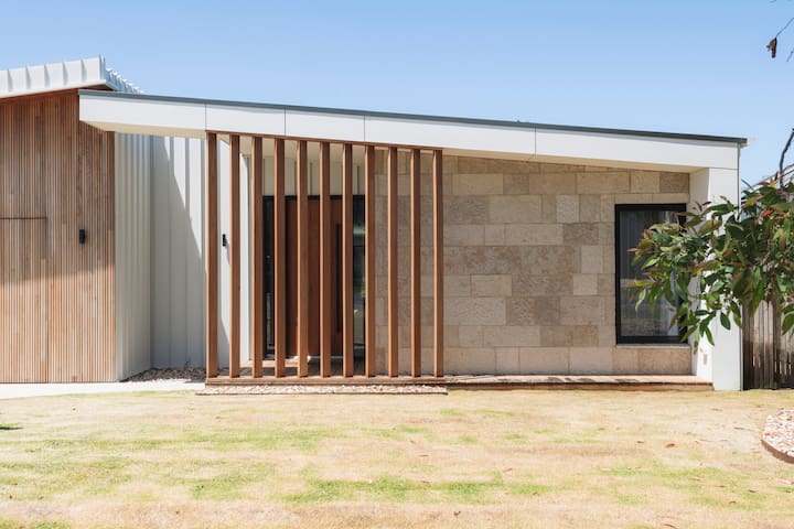 13th Beach Family Paradise