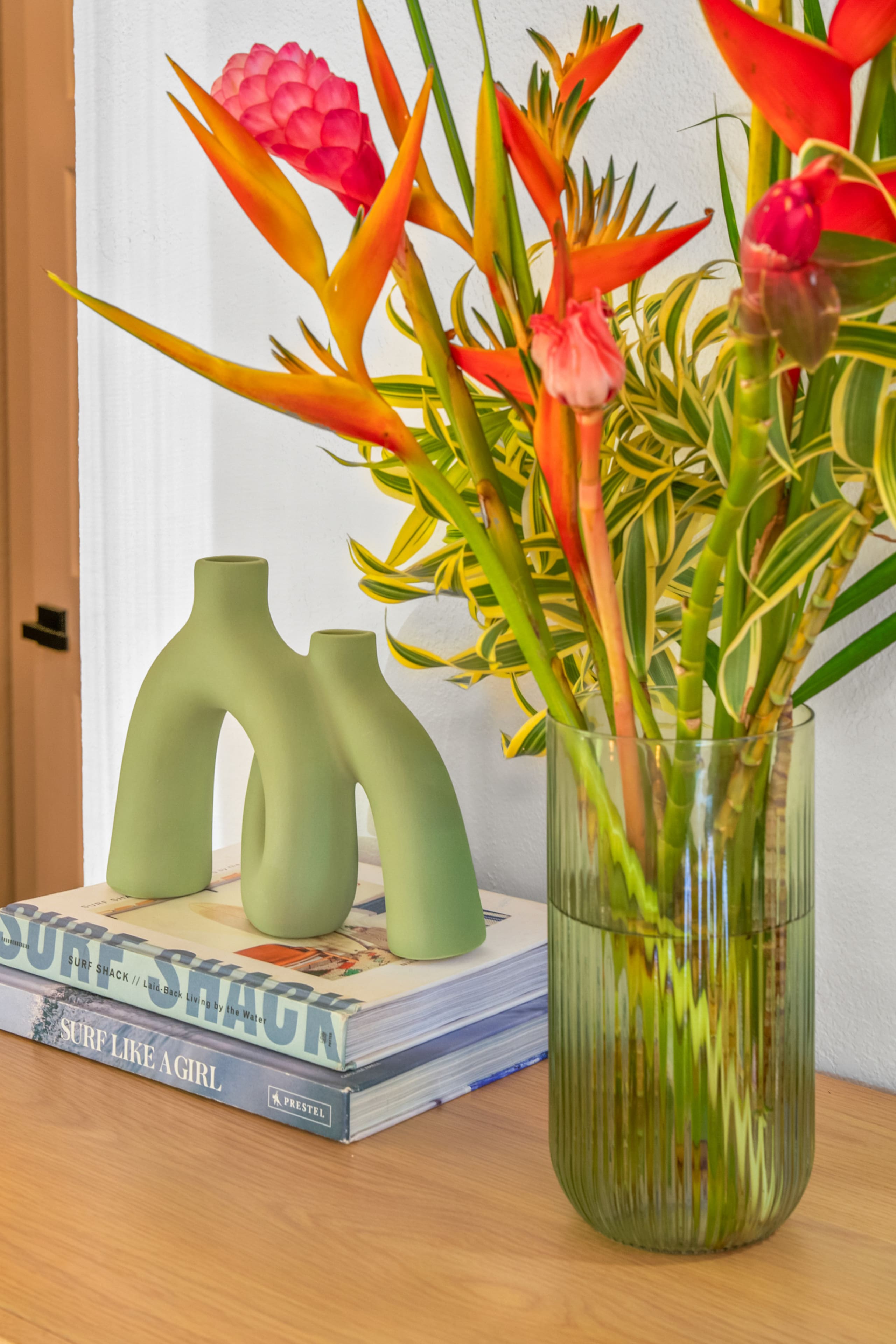 Zen Aloha | NEW Design • Luxe, AC, Pool, Beaches - Photo 9