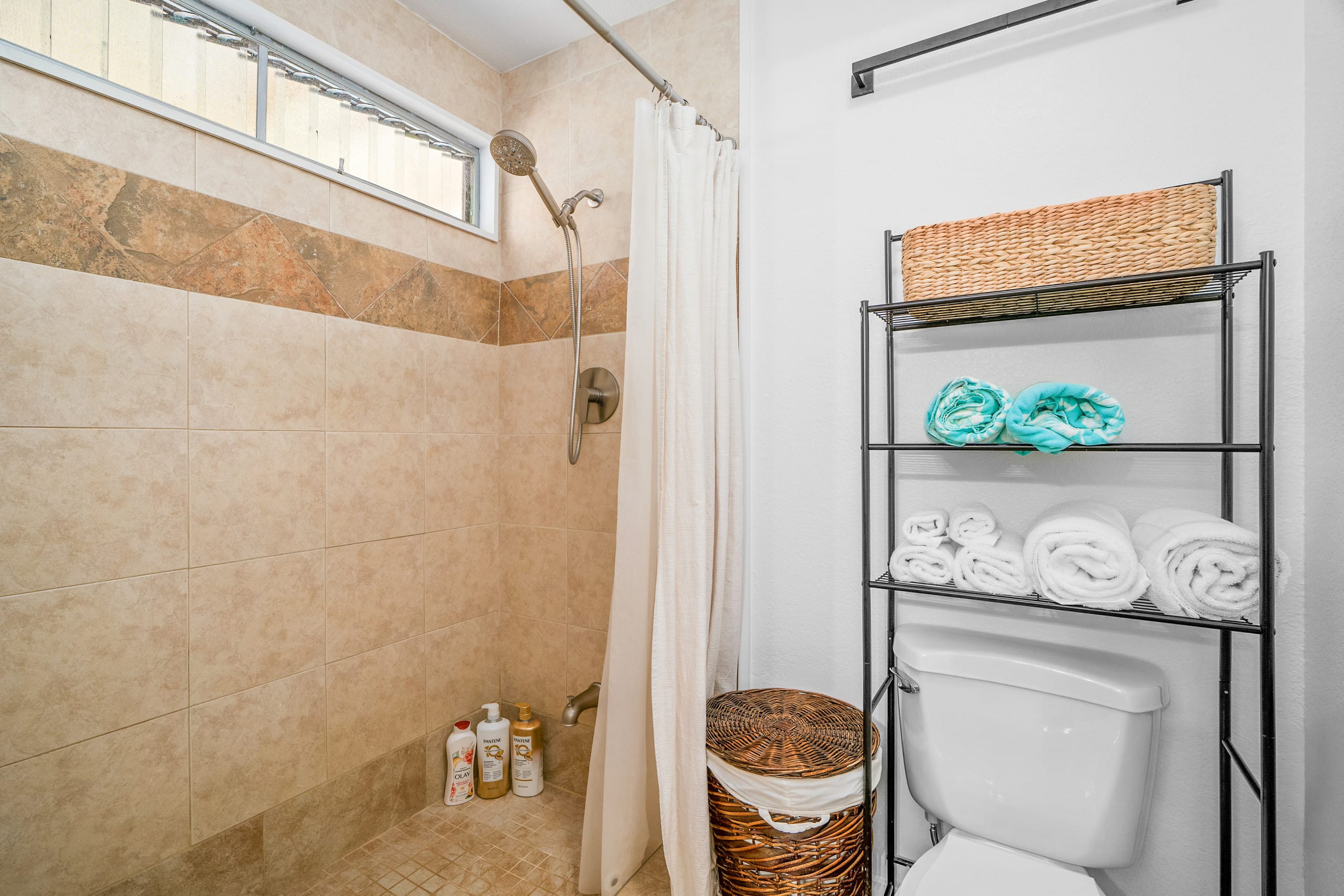 Zen Aloha | NEW Design • Luxe, AC, Pool, Beaches - Photo 15