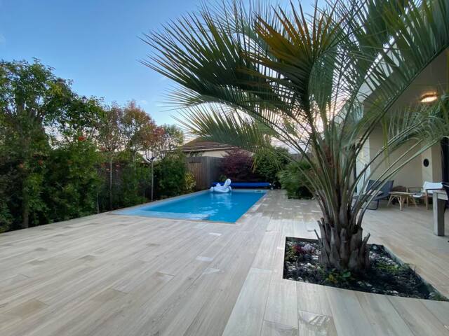 Maison d architecte Bruges/piscine chauffée/Tram D gallery image 4