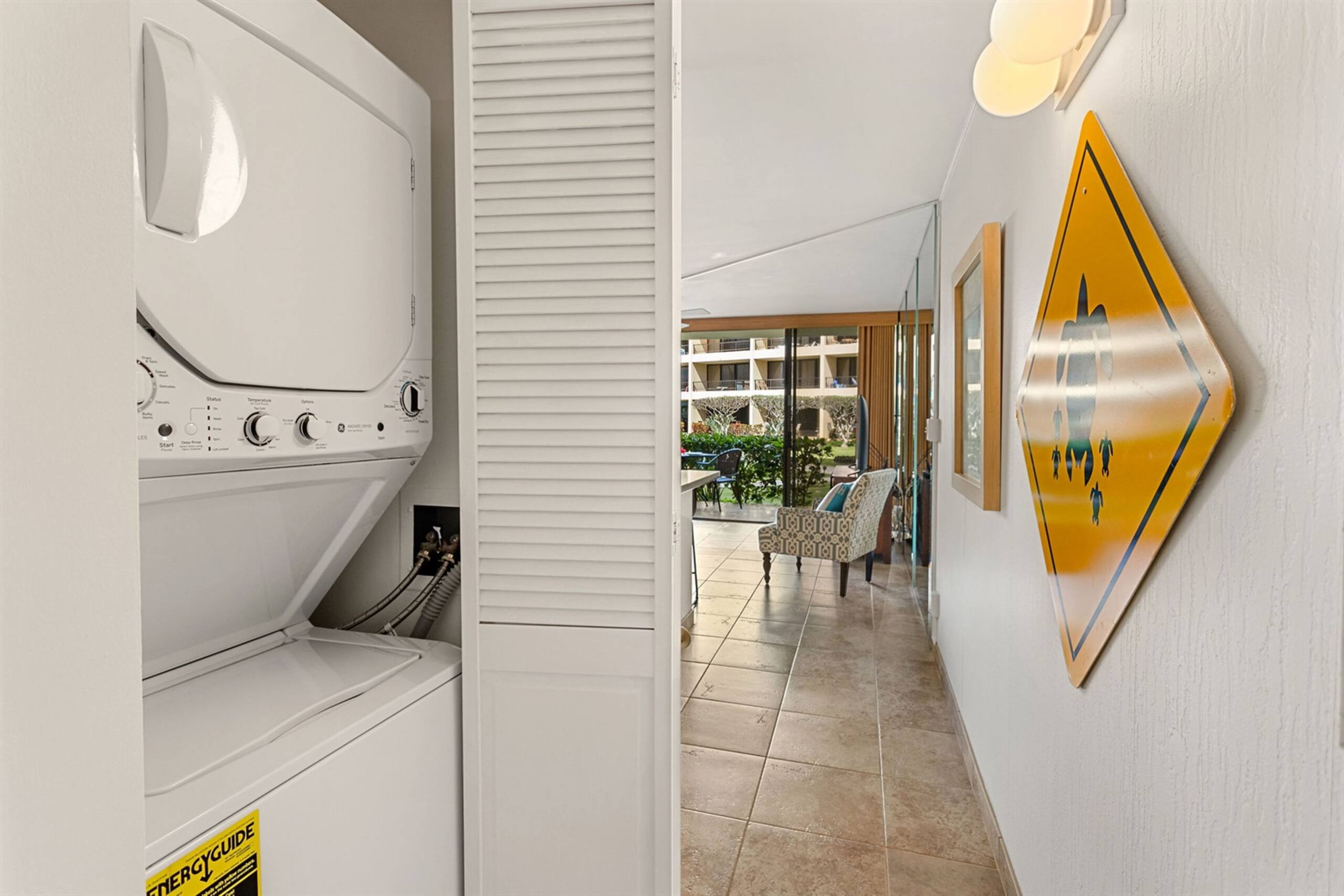 Condo in Kihei · ★5.0 · 1 bedroom · 2 beds · 1 bath - Image 6