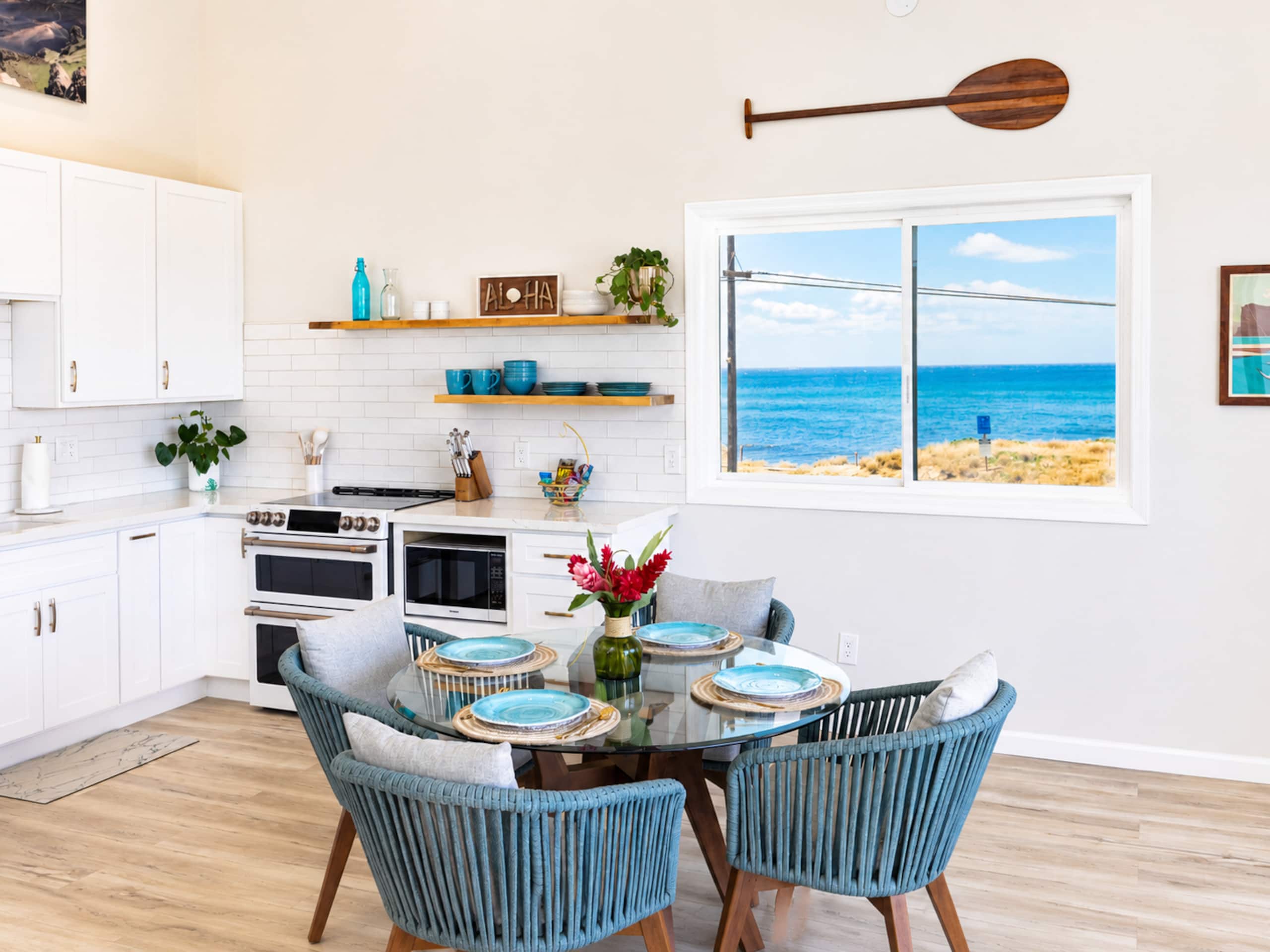 Luxury, Modern Oceanview! Beach, Pool, Hot Tub, AC - Image 24