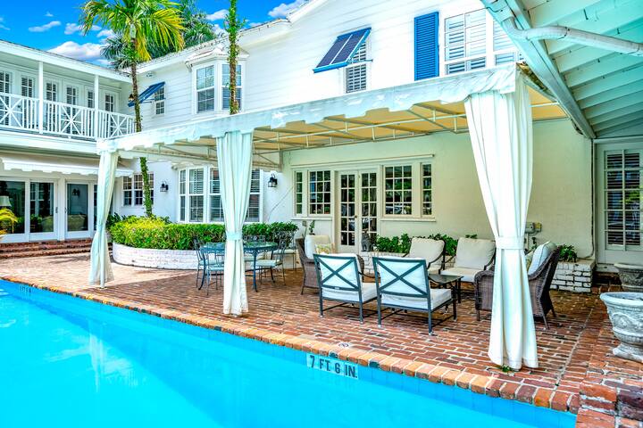 Waterfront Mansion+Heated Pool+Walk 2 Beach/Shops! gallery image 5