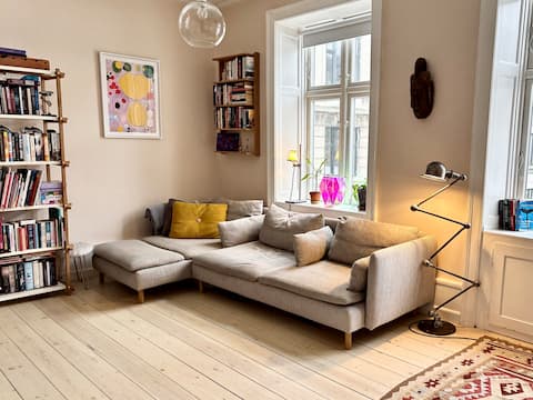Successful Airbnb property: Spacious, cosy & central home in Frederiksberg