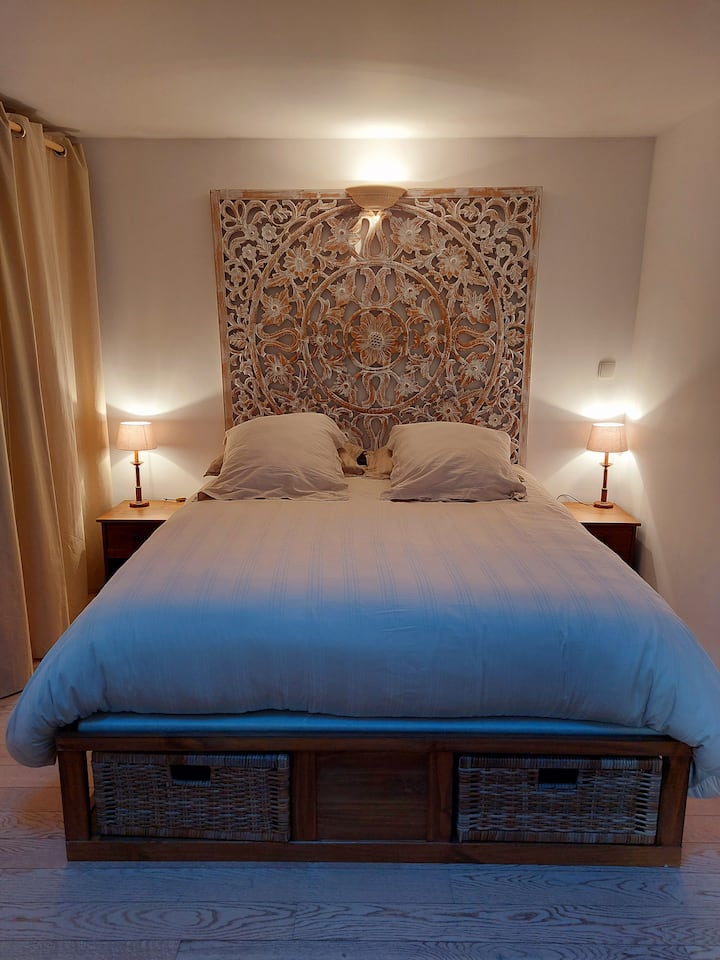 سرير بحجم كوين 160 × 200 سم - غرفة تبديل الملابس وخزانة ملابس