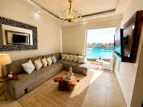 Popular Airbnb listing: Oasis Beach Cancún, Mexico, Beach and Sea Bella Blue in Supermanzana 326