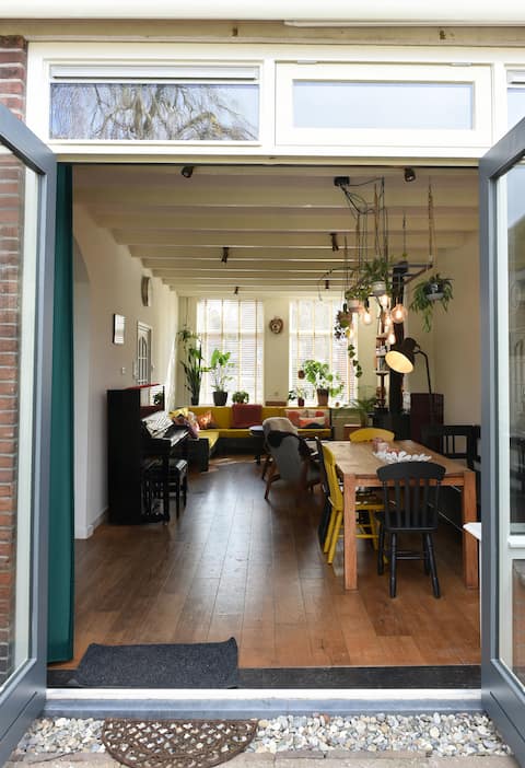 Big and cosy family home in the city centre