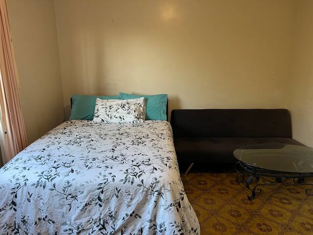 Aspley big share house gallery image 3