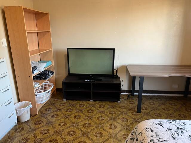 Aspley big share house gallery image 2