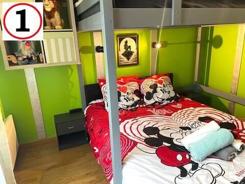 Disney 2 accommodations 15 minutes from the park