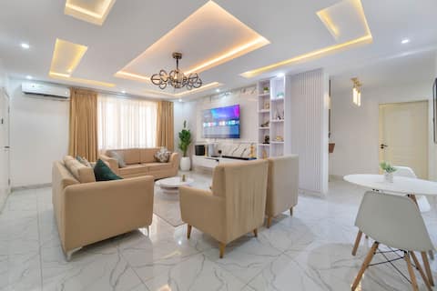3 bedroom Victoria Island Lagos|Ps5 Gym Pool Wifi