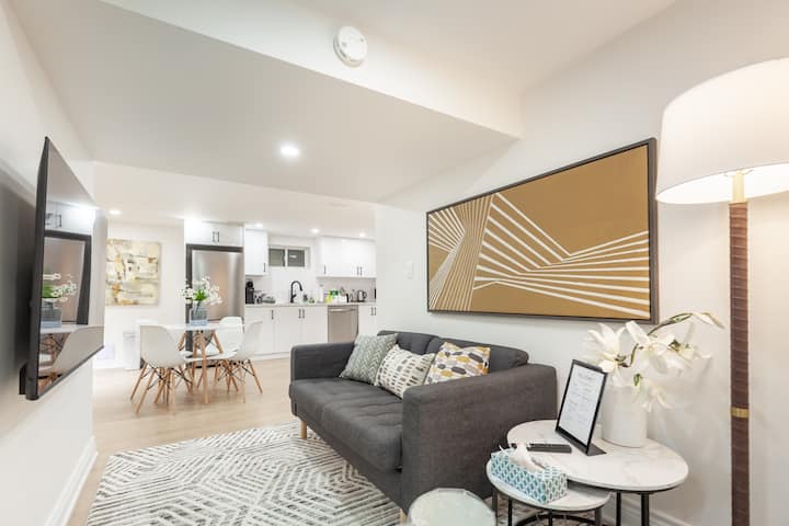 Newly Renovated 2 Bedrooms Lower Level. - Vaughan